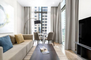 Stylish Luxe Apartment at Jumeriah Living Marina Gate - Marina Views